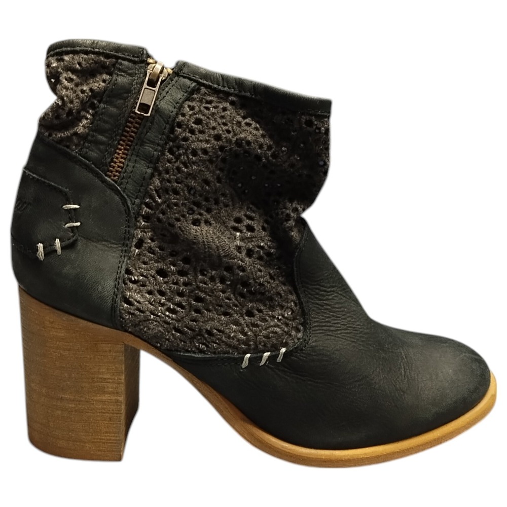 Coolway Heeled Ankle Booties Womens 9 Black Brown Crochet Round Toe Side Zipper